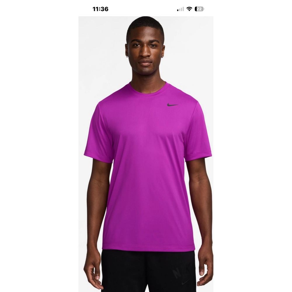 Nike Dri-FIT Men's‎ Purple Athletic T-Shirt Size XL Fushia not purple
